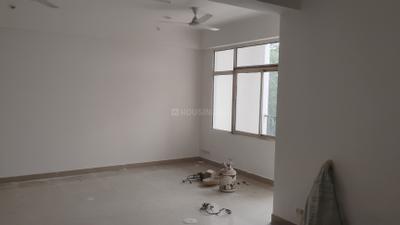 Living Room Image of 1699 Sq.ft 3 BHK Apartment / Flat for rent in Panchsheel Wellington, Crossings Republik Ghaziabad for Rs. 22000