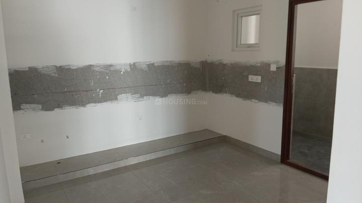 Hallmark Skyrena Main Image 1