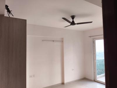 Bedroom Image of 2275 Sq.ft 3 BHK Apartment / Flat for rent in Sunworld Arista, Sector 168 Noida for Rs. 47000