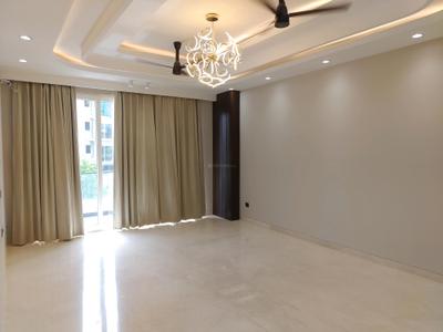 Living Room Image of 3100 Sq.ft 4 BHK Apartment / Flat for sale in K W Royal Court, Sector 39 Gurgaon for Rs. 32500000