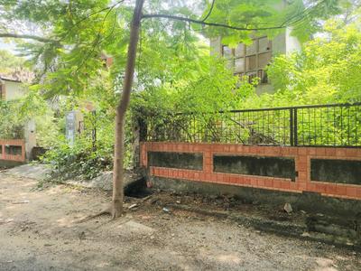 Image of 220 Sq.ft Residential Plot / Land for sale in Sigma IV, Greater Noida for Rs. 32000000