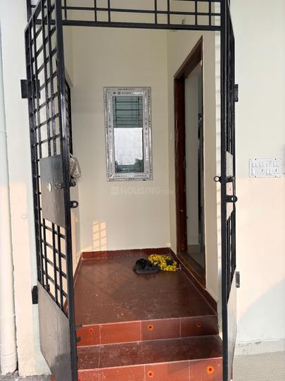 Anakaputhur Bedroom 1