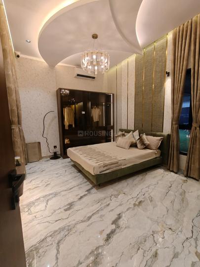 Aditya Vivaaz Main Image 1