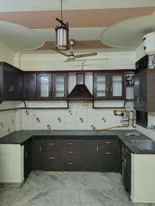 Kitchen Image of 720 Sq.ft 2 BHK Builder Floor for rent in Krishna Nagar New Delhi for Rs. 15000