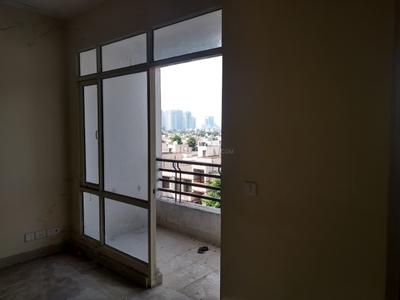 Balcony Image of 1075 Sq.ft 2 BHK Apartment / Flat for sale in Today Ridge Residency, Bajidpur Noida for Rs. 8000000
