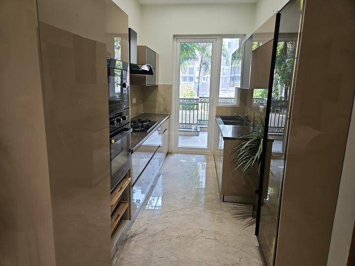 mayfair park Main Image 1