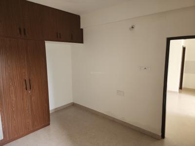Bedroom Image of 1274 Sq.ft 3 BHK Apartment / Flat for rent in Jain Advaya, Porur Chennai for Rs. 30000