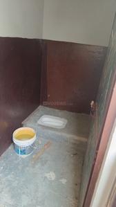 Bathroom Image of 350 Sq.ft 1 RK Builder Floor for rent in Samay Pur New Delhi for Rs. 8001