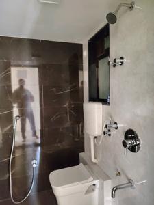Common Bathroom Image of 1480 Sq.ft 3 BHK Apartment / Flat for rent in One Hiranandani Park, Thane West Thane for Rs. 90000