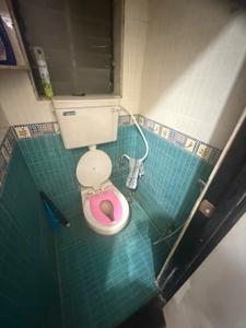 Bathroom Image of 555 Sq.ft 1 BHK Apartment / Flat for rent in Evershine Millennium Paradise, Kandivali East Mumbai for Rs. 39000