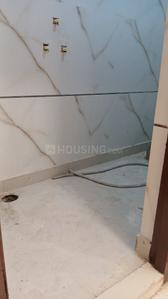 Bathroom Image of 650 Sq.ft 1 BHK Apartment / Flat for sale in Shalimar Garden Ghaziabad for Rs. 3000000