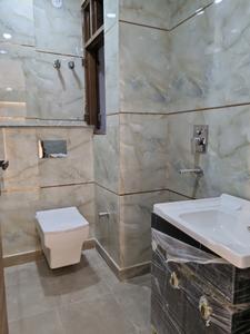 Common Bathroom Image of 1000 Sq.ft 3 BHK Apartment / Flat for sale in Bharat Vihar New Delhi for Rs. 9000000