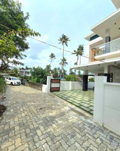 Image of 2700 Sq.ft 4 BHK Independent House for sale in Aluva, Kochi for Rs. 13000000
