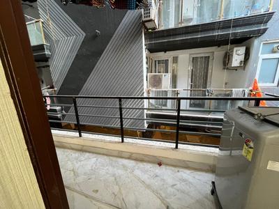 Balcony Image of 850 Sq.ft 2 BHK Builder Floor for rent in Saket New Delhi for Rs. 16000