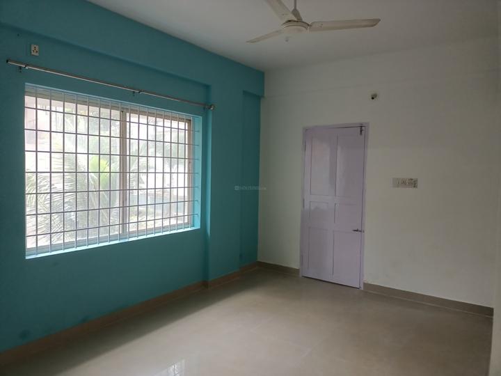 Olayil, Thevally Bedroom 1