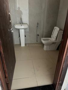 Bathroom Image of 1050 Sq.ft 2 BHK Independent House for rent in Delta II Greater Noida for Rs. 23000