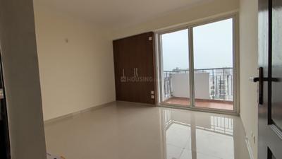 Bedroom Image of 1750 Sq.ft 3 BHK Apartment / Flat for rent in Assotech The Nest, Crossings Republik Ghaziabad for Rs. 25000