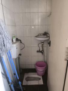 Common Bathroom Two Image of 3753 Sq.ft 4.5 BHK Apartment / Flat for sale in Mantri Elite, JP Nagar Bengaluru for Rs. 55000000