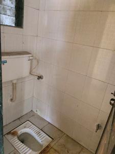 Common Bathroom Image of 745 Sq.ft 1 BHK Apartment / Flat for sale in Ulwe Navi Mumbai for Rs. 4000000