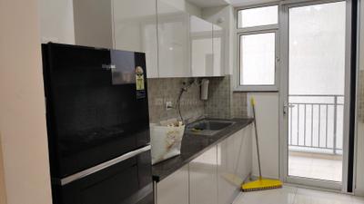 Kitchen Image of 2088 Sq.ft 3 BHK Apartment / Flat for rent in Godrej Woods, Sector 43 Noida for Rs. 92500