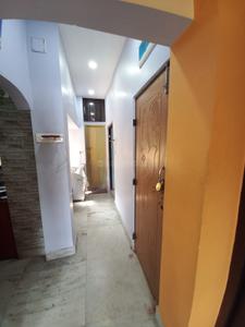 Bathroom Image of 630 Sq.ft 2 BHK Builder Floor for sale in Paikpara Kolkata for Rs. 3500000