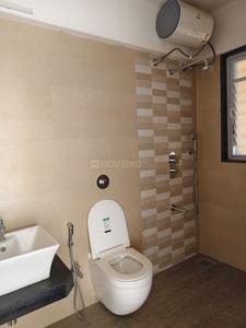 Bathroom Image of 3550 Sq.ft 5 BHK Apartment / Flat for sale in Venkatesh Skydale, Hingne Khurd Pune for Rs. 55000000