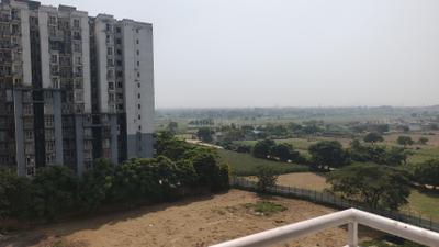 Image of 585 Sq.ft 1 BHK Apartment / Flat for rent in Aditya Urban Homes Phase 1A, Bamheta Village, Ghaziabad for Rs. 10000
