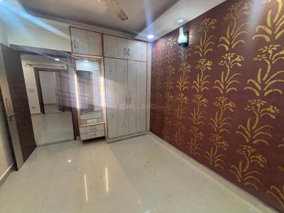 Bedroom Image of 800 Sq.ft 3 BHK Apartment / Flat for rent in RWA Om Vihar, Uttam Nagar New Delhi for Rs. 13000