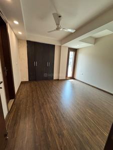 Bedroom Image of 2800 Sq.ft 3.5 BHK Builder Floor for rent in Maharani Bagh New Delhi for Rs. 350000