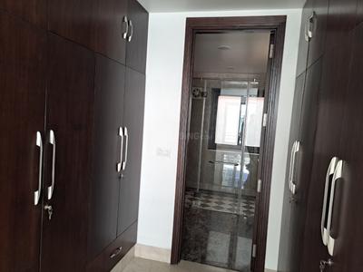 Bedroom Image of 4500 Sq.ft 4 BHK Builder Floor for rent in Maharani Bagh New Delhi for Rs. 300000