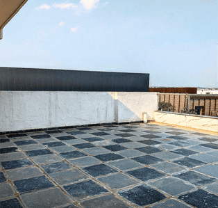Image of 450 Sq.ft 1 RK Independent House for rent in DLF Phase 3, Gurgaon for Rs. 20000