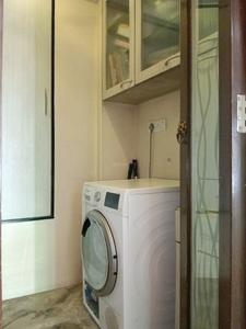 Drying Area Image of 1380 Sq.ft 3 BHK Apartment / Flat for sale in Sheth Golden Willows, Mulund West Mumbai for Rs. 45000000