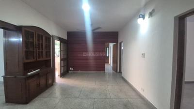 Living Room Image of 1550 Sq.ft 3 BHK Apartment / Flat for rent in DDA Sector Pocket B C, Vasant Kunj New Delhi for Rs. 72000