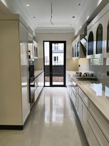Kitchen Image of 2300 Sq.ft 3 BHK Builder Floor for sale in Sector 23 Gurgaon for Rs. 27000000
