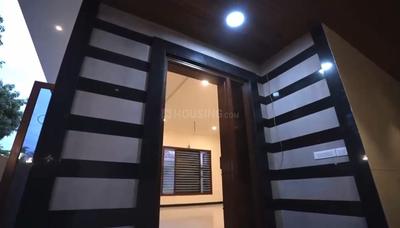 Bedroom Image of 5000 Sq.ft 4 BHK Independent House for sale in Uthandi Chennai for Rs. 60000000