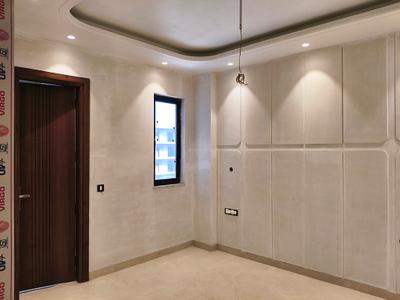 Bedroom Image of 2250 Sq.ft 4 BHK Builder Floor for sale in Ansal Versalia, Sector 67 Gurgaon for Rs. 28000000