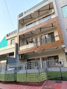 Image of 2153 Sq.ft 4 BHK Builder Floor for sale in Govindpuram, Ghaziabad for Rs. 15000000
