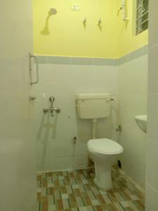 Common Bathroom Image of 750 Sq.ft 2 BHK Apartment / Flat for rent in Shapoorji Pallonji Shukhobrishti Spriha Phase 9  by Shapoorji Pallonji Real Estate, New Town Kolkata for Rs. 13000