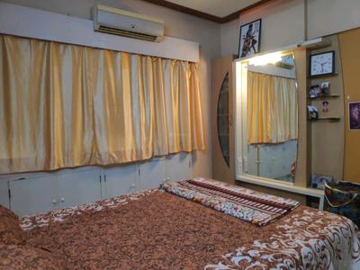 Bedroom Image of 935 Sq.ft 2 BHK Apartment / Flat for sale in Malad West Mumbai for Rs. 16000000