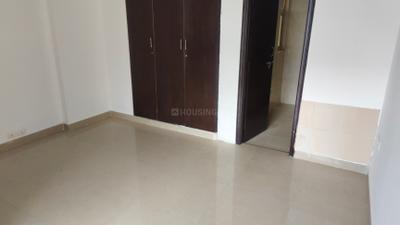 Bedroom Image of 1100 Sq.ft 2.5 BHK Apartment / Flat for sale in Amrapali Silicon City, Sector 76 Noida for Rs. 12300000