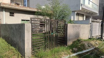 Image of 750 Sq.ft 1 BHK Villa for sale in Gaur Yamuna City, Yeida, Greater Noida for Rs. 13500000