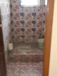 Bathroom Image of 835 Sq.ft 2 BHK Apartment / Flat for rent in Urapakkam Chennai for Rs. 15000