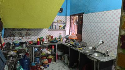 Kitchen Image of 895 Sq.ft 4 BHK Independent House for sale in Agarpara Kolkata for Rs. 4485000