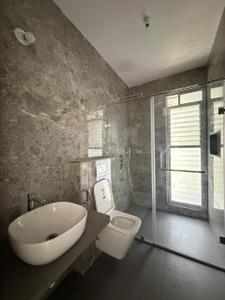 Bathroom Image of 2496 Sq.ft 4 BHK Apartment / Flat for sale in Kotibhaskar Prabhat, Deccan Gymkhana Pune for Rs. 47500000