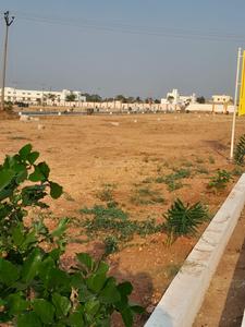 vishnu vishta karamadai Plot View 2