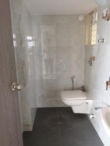 Bathroom Image of 620 Sq.ft 1 BHK Apartment / Flat for rent in Bhayandar East Mira Bhayandar for Rs. 27000