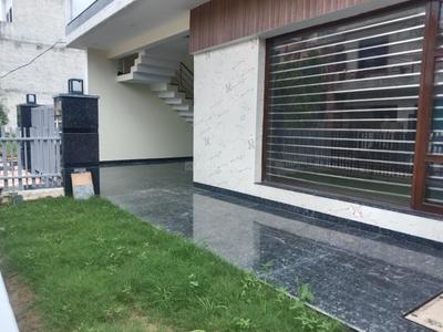 Balcony Image of 2000 Sq.ft 5 BHK Villa for sale in Kharar Mohali for Rs. 20000000