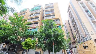 Building Image of 1035 Sq.ft 2 BHK Apartment / Flat for sale in Vaishno Devi Circle Ahmedabad for Rs. 5600000