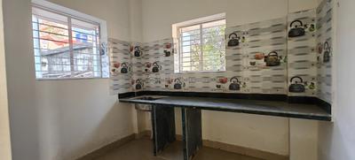 Kitchen Image of 850 Sq.ft 2 BHK Apartment / Flat for sale in Parnasree Pally Kolkata for Rs. 2600000