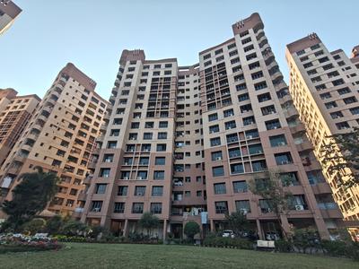 Image of 1474 Sq.ft 3 BHK Apartment / Flat for rent in Ekta Floral, Tangra, Kolkata for Rs. 45000